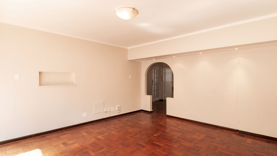 To Let 2 Bedroom Property for Rent in Sea Point Western Cape
